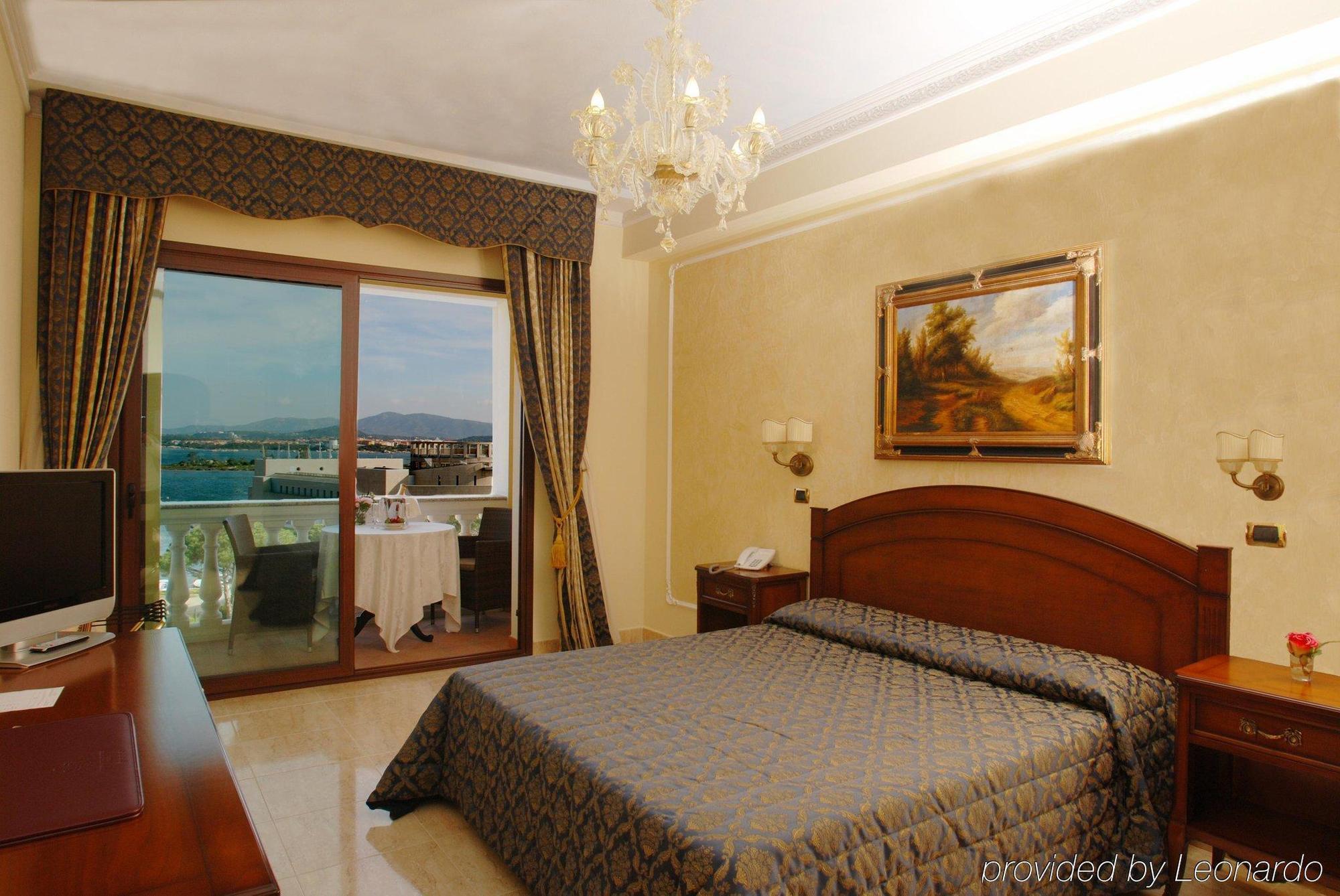 Grand Hotel President Olbia Phòng bức ảnh