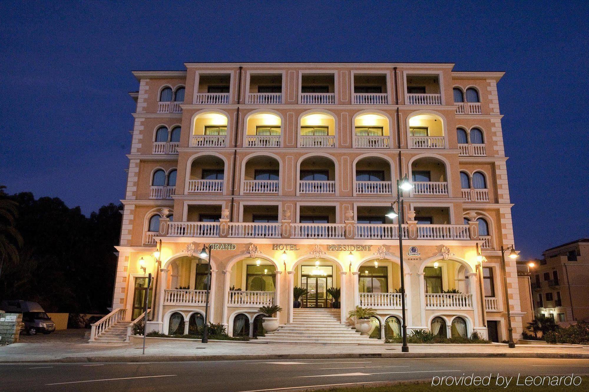 Grand Hotel President Olbia Ngoại thất bức ảnh