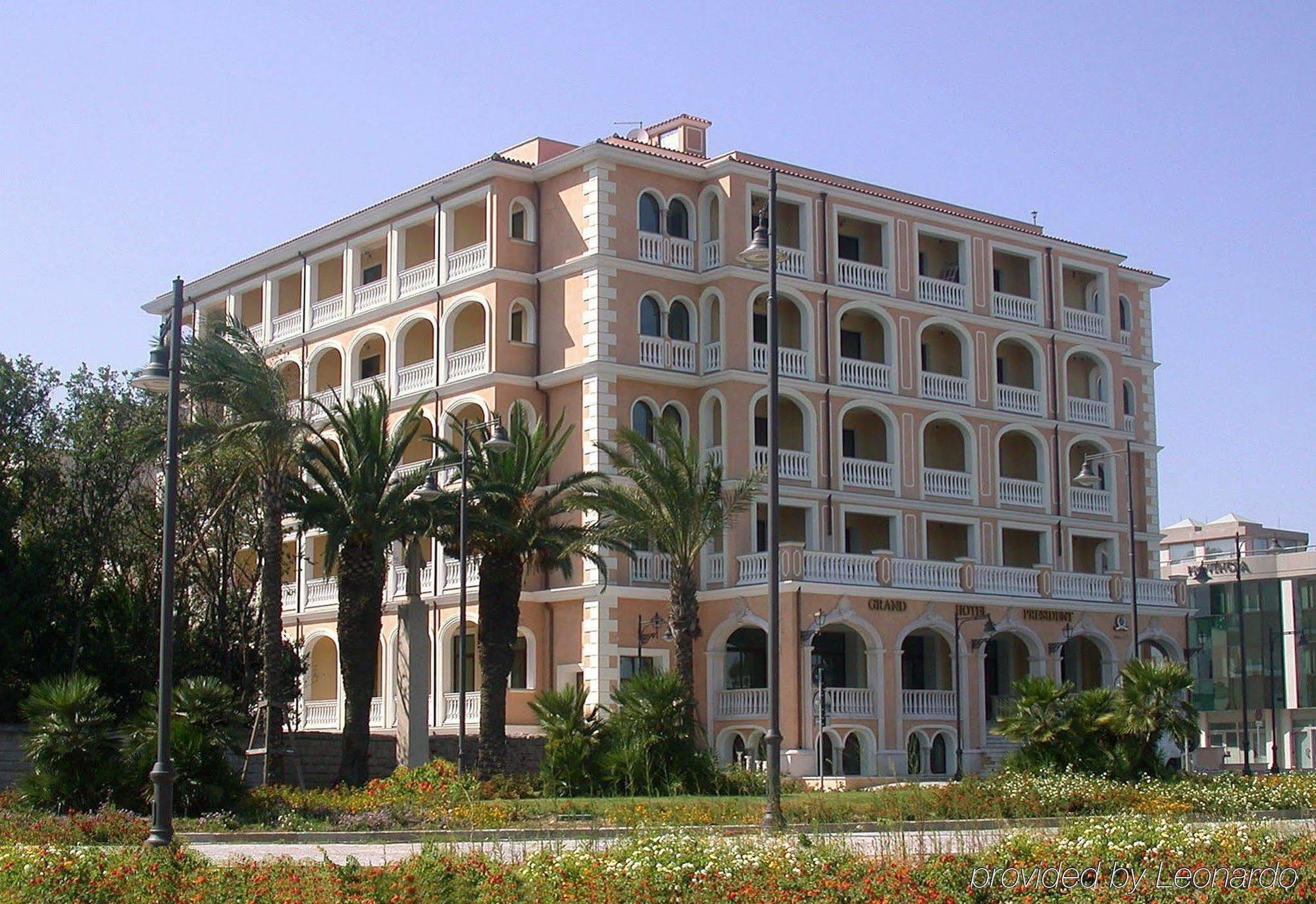 Grand Hotel President Olbia Ngoại thất bức ảnh