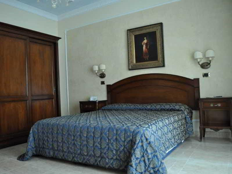 Grand Hotel President Olbia Ngoại thất bức ảnh